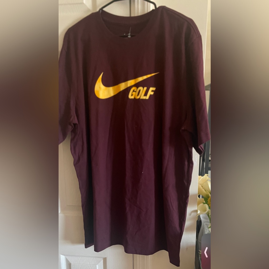Nike Golf Maroon Short Sleeve Shirt